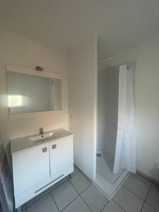 Appartement 2 Pieces Fréjus Buitenkant foto